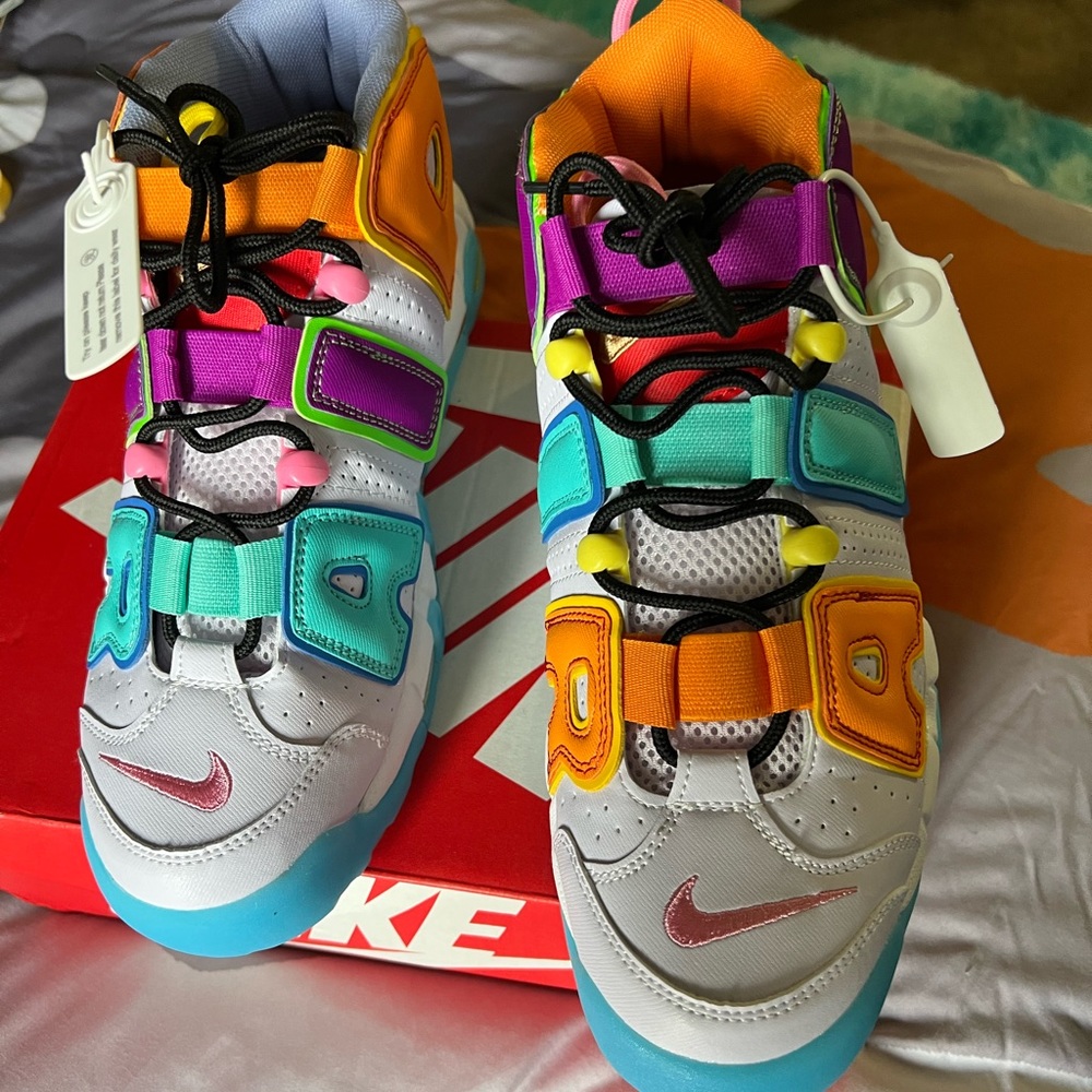 Nike jordan Air 96 limited edition size 10 . White , orange , blue , purple. - Picture 2 of 12